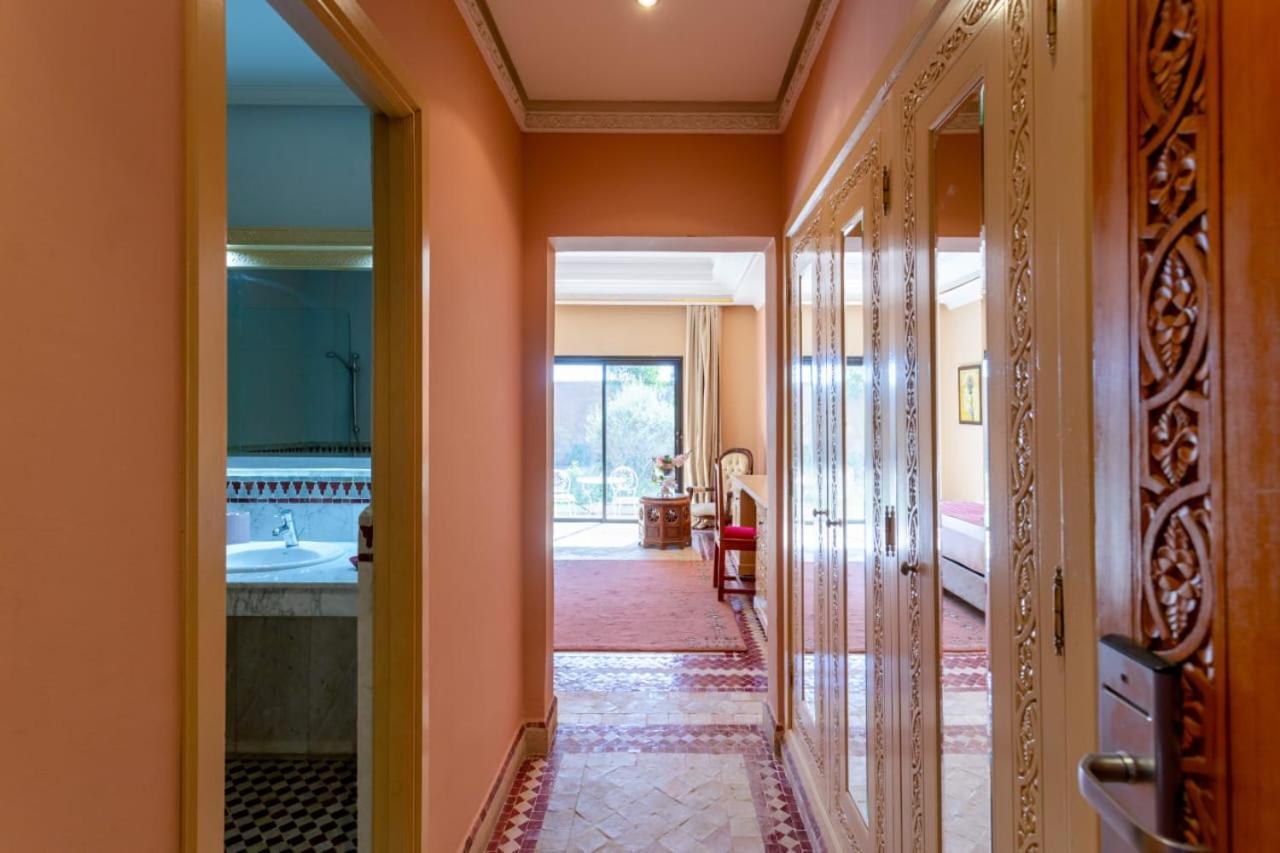 Palais Jena 4*