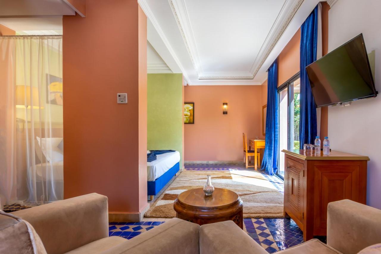 Palais Jena 4*
