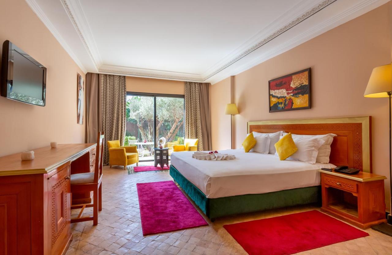 Palais Jena 4*
