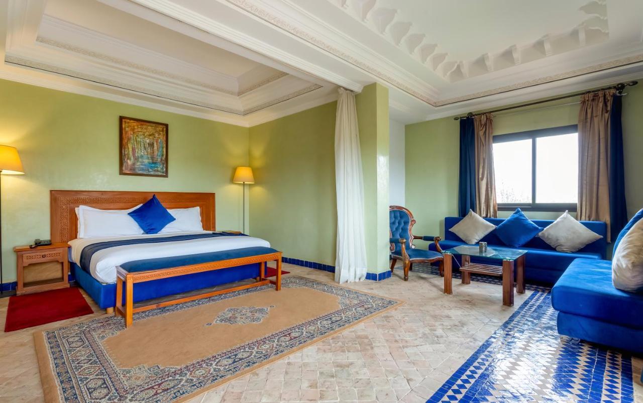 Palais Jena 4*